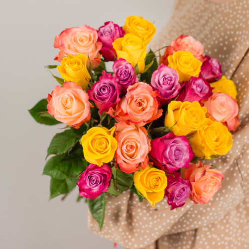 Букет из 25 эквадорских роз 40 см Яркий микс арт. 7310