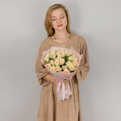Букет из 25 кенийских светло-розовых роз N 5503