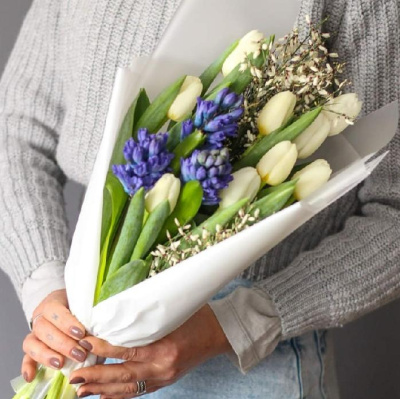 Букет из тюльпанов с гиацинтами (10+3) 28789